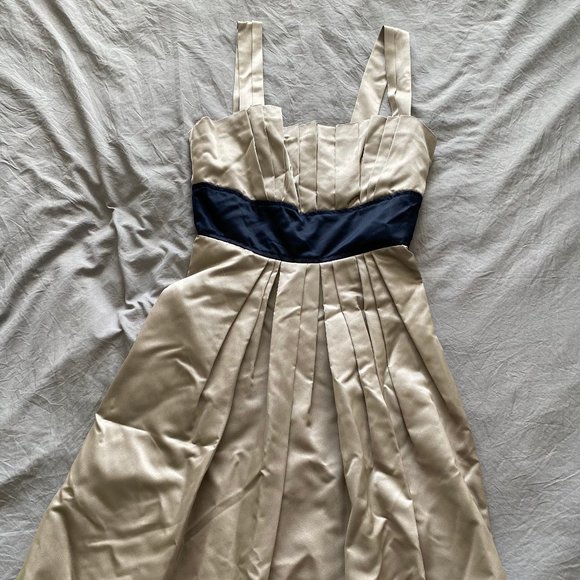 Vera Wang Lavender Label Dress (2008) - Picture 1 of 3